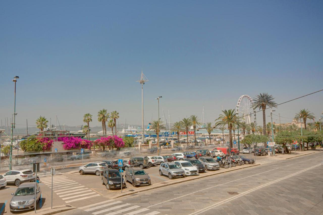 Right House Grand Sur Le Port - Harbour View *
