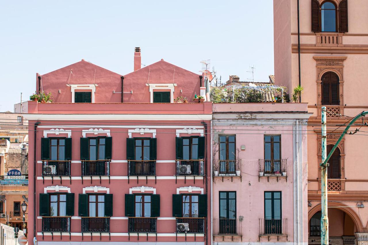 Right House Grand Sur Le Port - Harbour View Cagliari